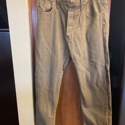Men’s Brown Levi 501s