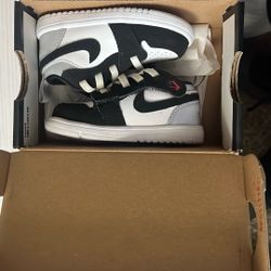 Jordan 1 Low Size 5c