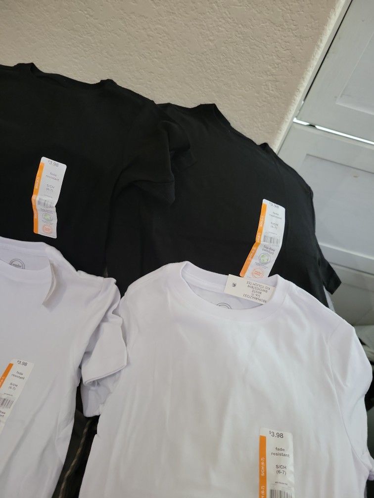 Boy.and gril Shirts π Size 6to7 Yrs