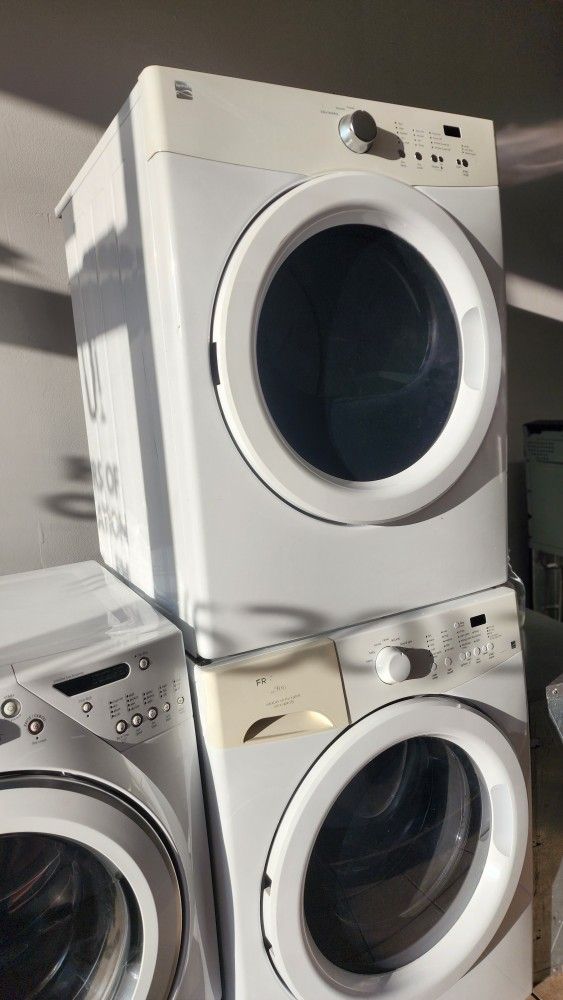 Washer and gas dryer