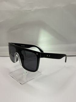 Steve Madden Flat Top Sunglasses Black Square Frame Unisex