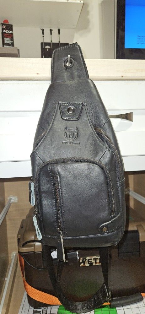 Bull Captain Sling Bag