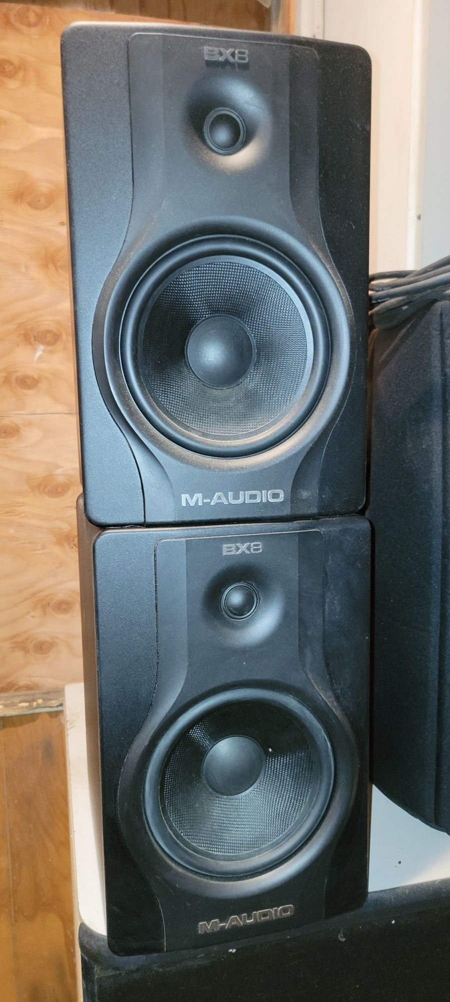 M-Audio BX8 Speakers