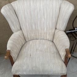 Antique Chair /wood 