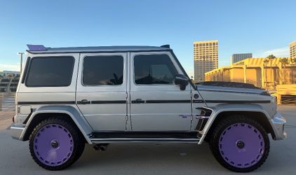 Clean title G- Wagon-2002-$42500