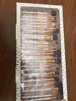 Beauty gifts brand new not $1