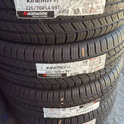 225/70/14 Hankook Tires 🛞