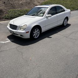 Super Clean 03 Mercedes C240