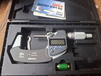 Mitutoyo digital micrometer  1-2