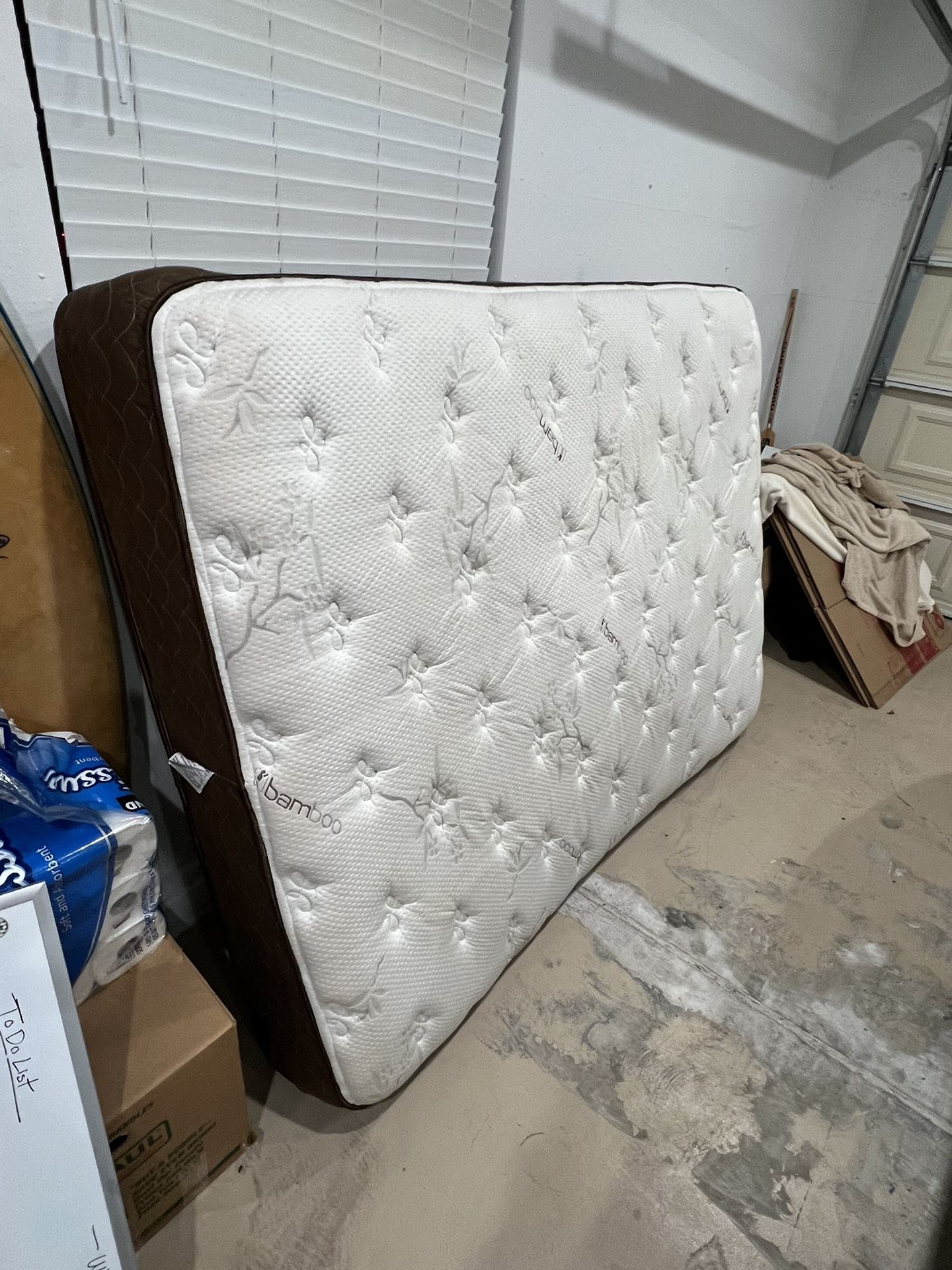 Very Soft Bamboo Brand Queen Mattress - Summerlin Area