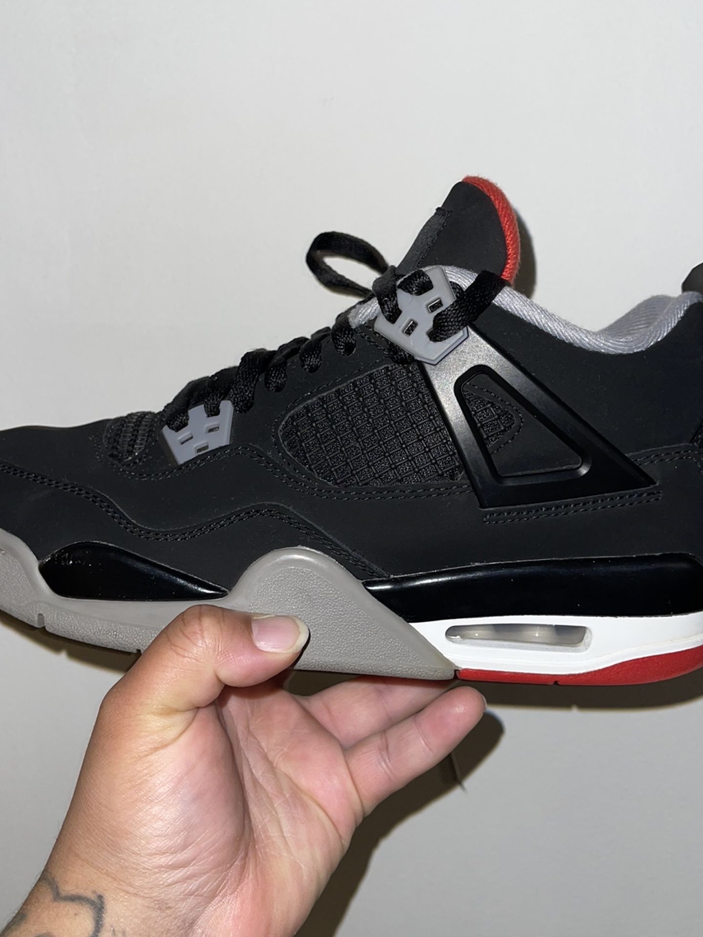 Bred 4s Size 7
