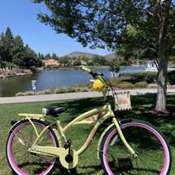 New 3 Speeds Hawaiian 🌺 Beach Cruiser Ladies Women’s Girls Bike Bicycle 26” Tires Standard Size Comfortable