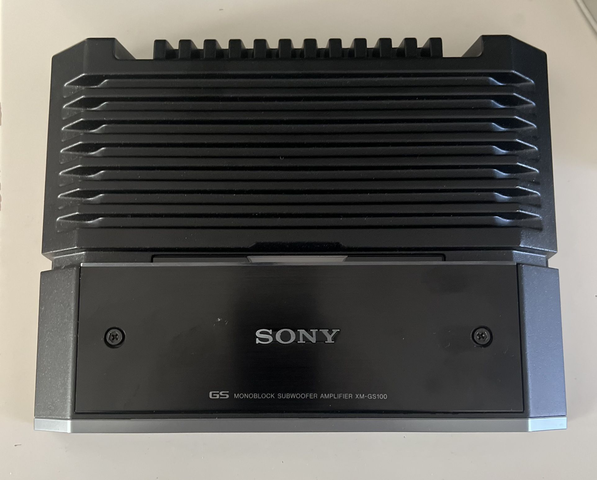 Sony XM -GS100 Subwoofer Amplifier