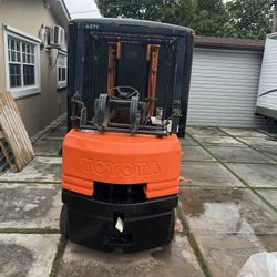 Forklift Toyota 