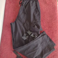 Women's shein cargo pants size Small