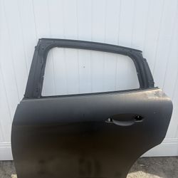 2017 2018 2019 2020 2021 2022 2023 Porsche Panamera 971 Left Driver Side Rear Door OEM