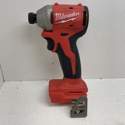 Milwaukee M18 Brushless Impact 208507/15