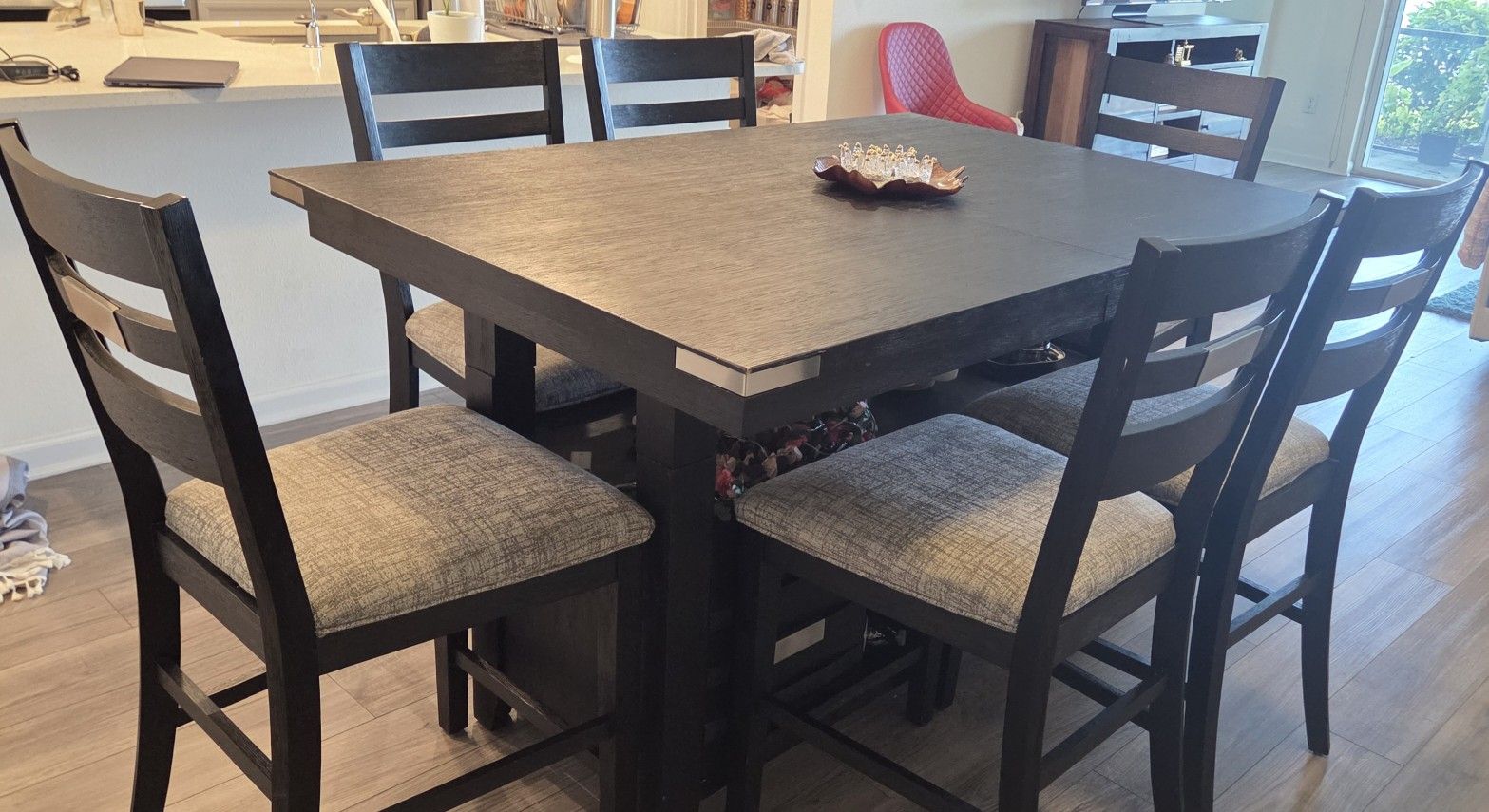 Dinning Table With Storage And 6 Cusion Chairs