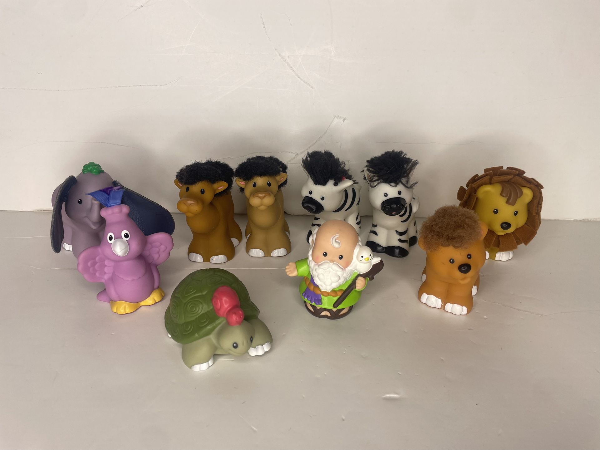 Noah’s ark little people touch and feel animals