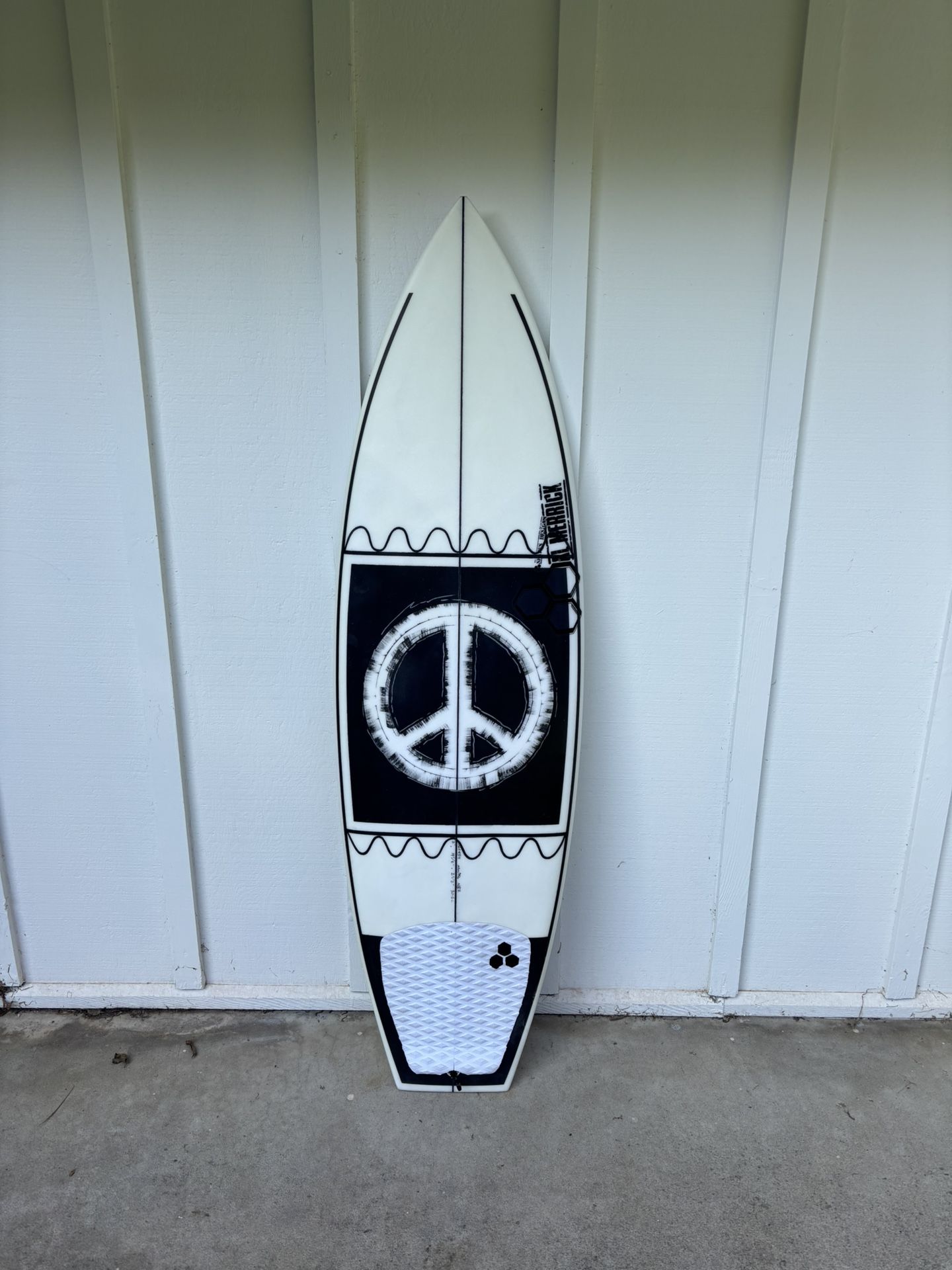 Channel Islands Al Merrick Neck Beard 2 Surfboard