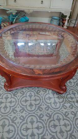 Round table.middle table.