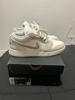 AIR JORDAN 1 LOW SE (GS) 7Y