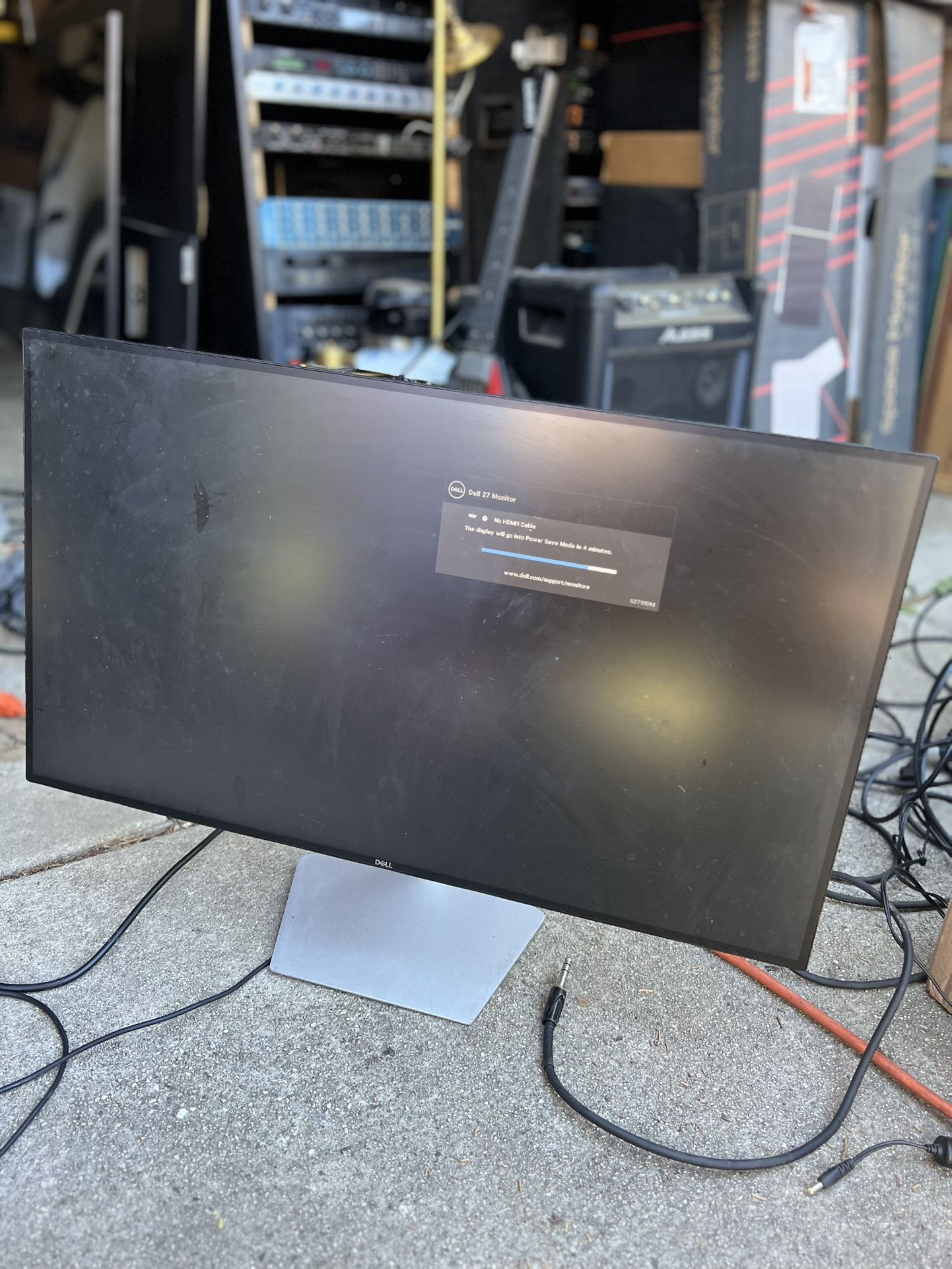 Dell 27” S2719DM Full HD Monitor- Silver