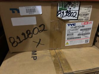 2005-2007 Toyota Sequoia RH Taillight Corner