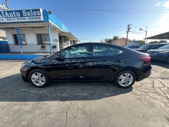 2019 Hyundai ELANTRA SEL