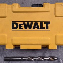 DeWalt Drill Bit Set w/ Case + Bonus 25/64 Bit – Missing 7/64
