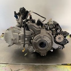 Kawasaki Z125 Pro Engine 