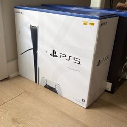 PS5 Slim Digital