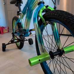 BMX Bike Kent Glitch 18" - 🚚 Delivery Available