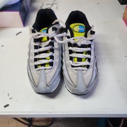 Nike Air Max 