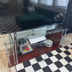 Wood & Glass TV Stand