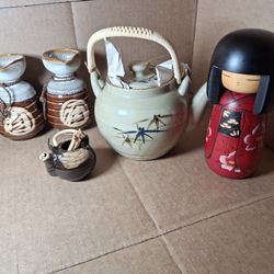 Old/vintage /antique Houseware ,Trinkits ,japanese Peices And Alot More 