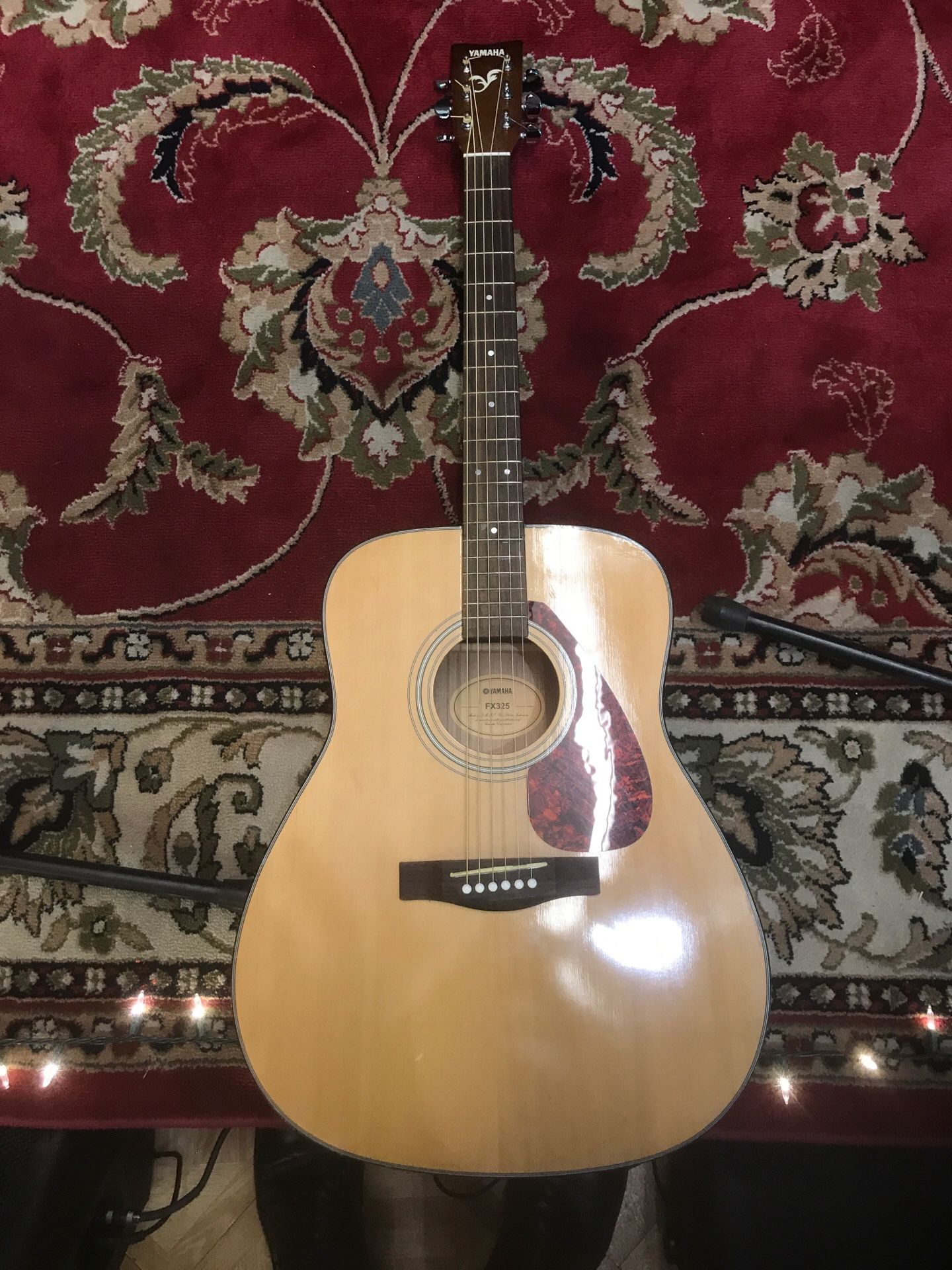 Yamaha FX325 Acoustic Electric Dreadnaught Guitar