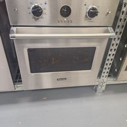 Amazing Viking 500 Series VSOE527SS 27 Inch Electric Single Wall Oven 