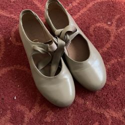 Bloch Tap Shoes Size 1