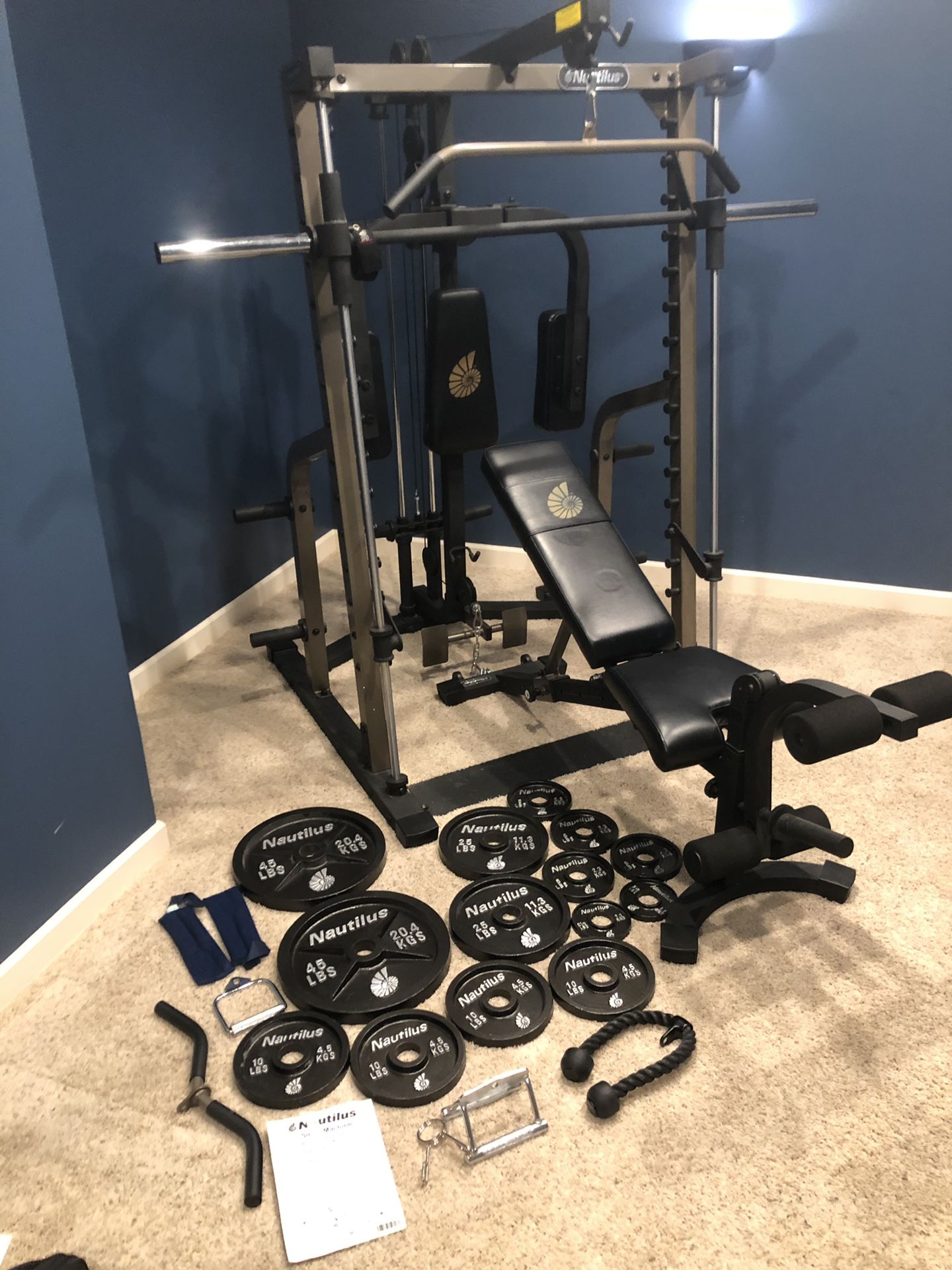 Nautilus smith machine home gym weight set