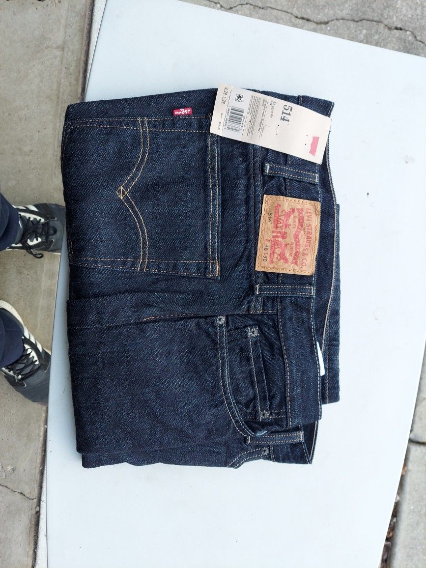 Levi 514 Mens 38x30 Jeans