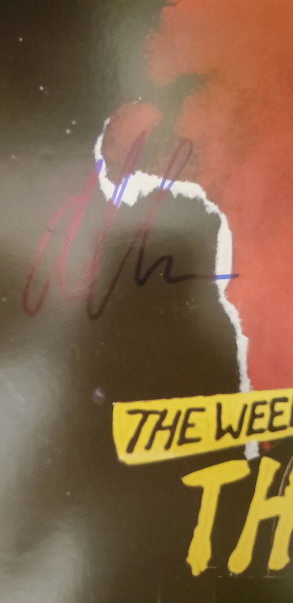 The Weeknd sign autograph album