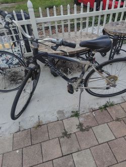 Check 7300 multitrack bicycle