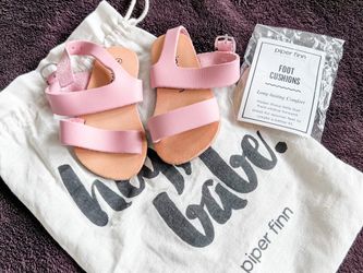 Piper Finn Girl Sandal Size 4
