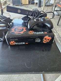 Microsoft Xbox 360 S gears of war limited edition console model 1(contact info removed)  250