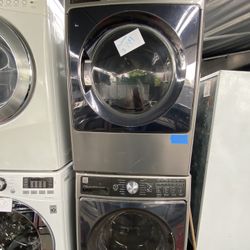 SET WASHER AND DRYER FRONT LOAD GRAY SSTEEL KENMORE