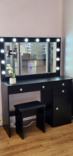 Black Vanity Table With Mirror Light Bulbs And Stool 