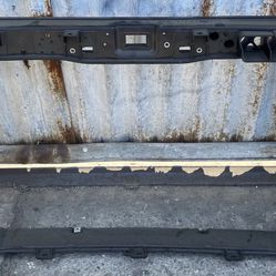 2018 Hyundai Elantra Radiator core support