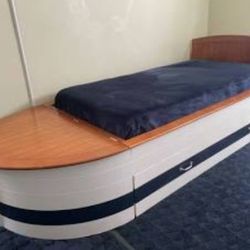 Kid's Bedroom Furniture Set