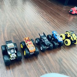 Toy Monster Trucks